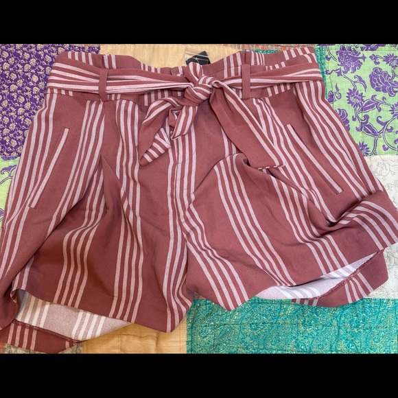 Lot of 3 Paperbag Shorts-NWT/NWOT - Picture 2 of 4